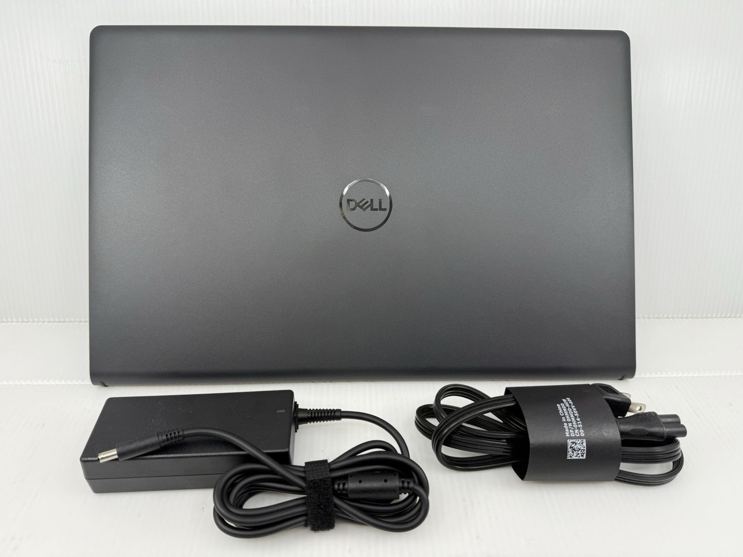 Dell Inspiron 15 15.6" Touchscreen Laptop AMD Ryzen 7 7730U 16GB RAM 512GB SSD Refurbished