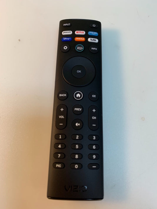 GENUINE Original VIZIO SMART VOICE TV REMOTE CONTROL XRT140 PEACOCK CRACKLE USED