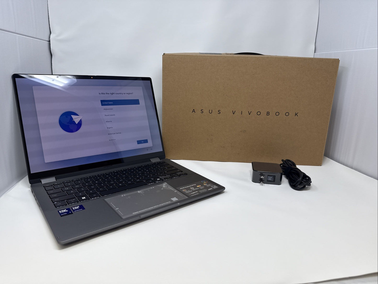 ASUS Vivobook Flip 14" OLED Touchscreen Laptop Open Box